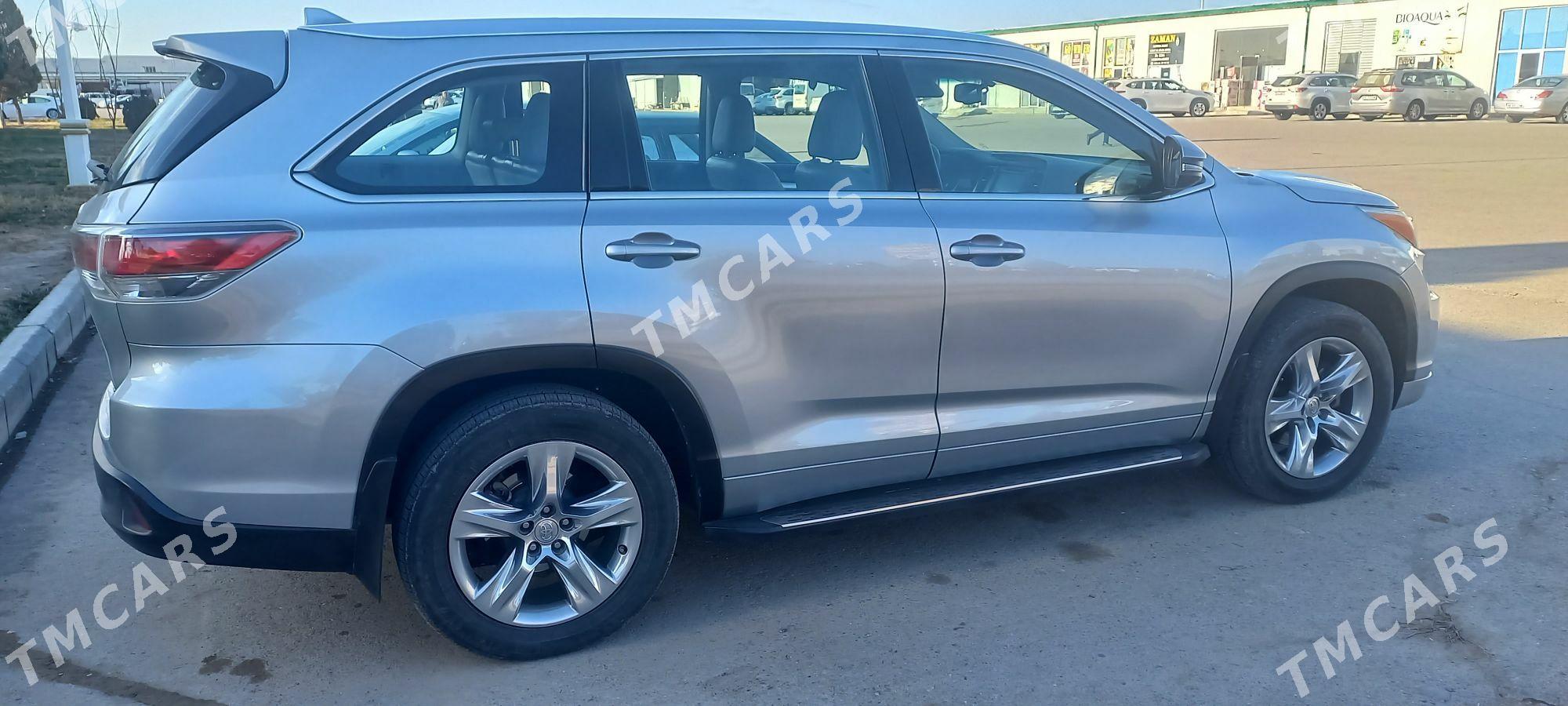 Toyota Highlander 2015 - 360 000 TMT - Мары - img 4