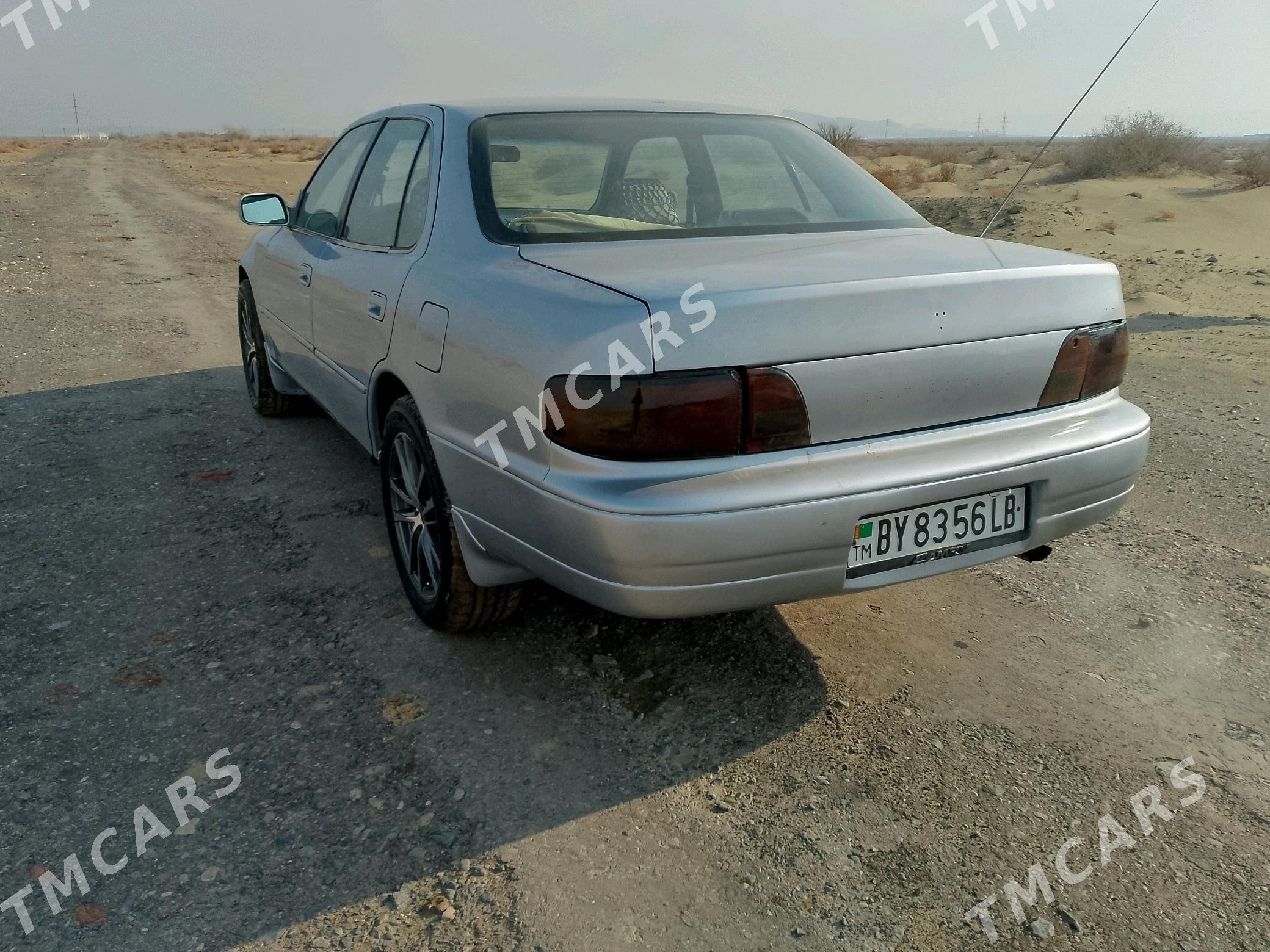 Toyota Camry 1995 - 69 100 TMT - Köýtendag - img 3