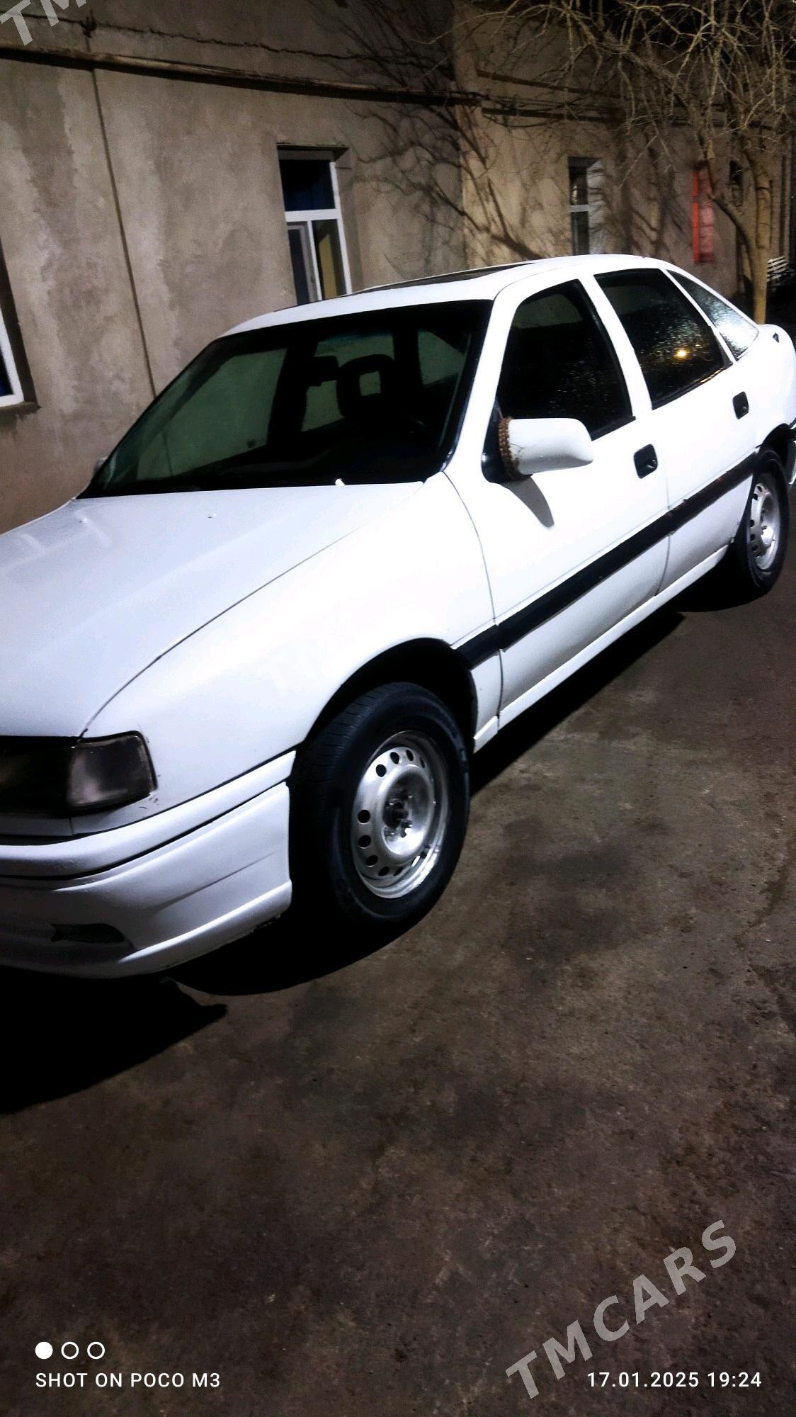 Opel Astra 2002 - 28 000 TMT - Дашогуз - img 2