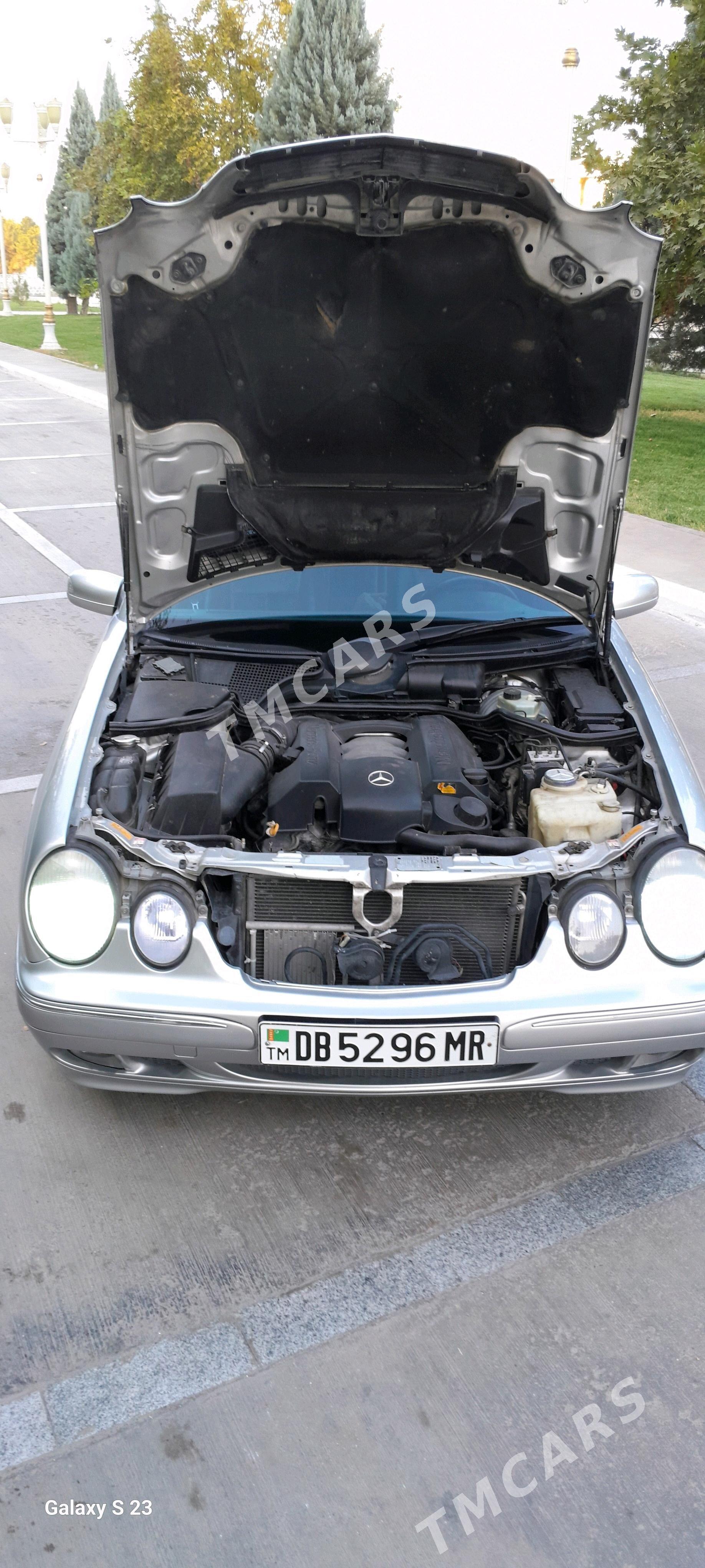 Mercedes-Benz E320 2000 - 120 000 TMT - Mary - img 3