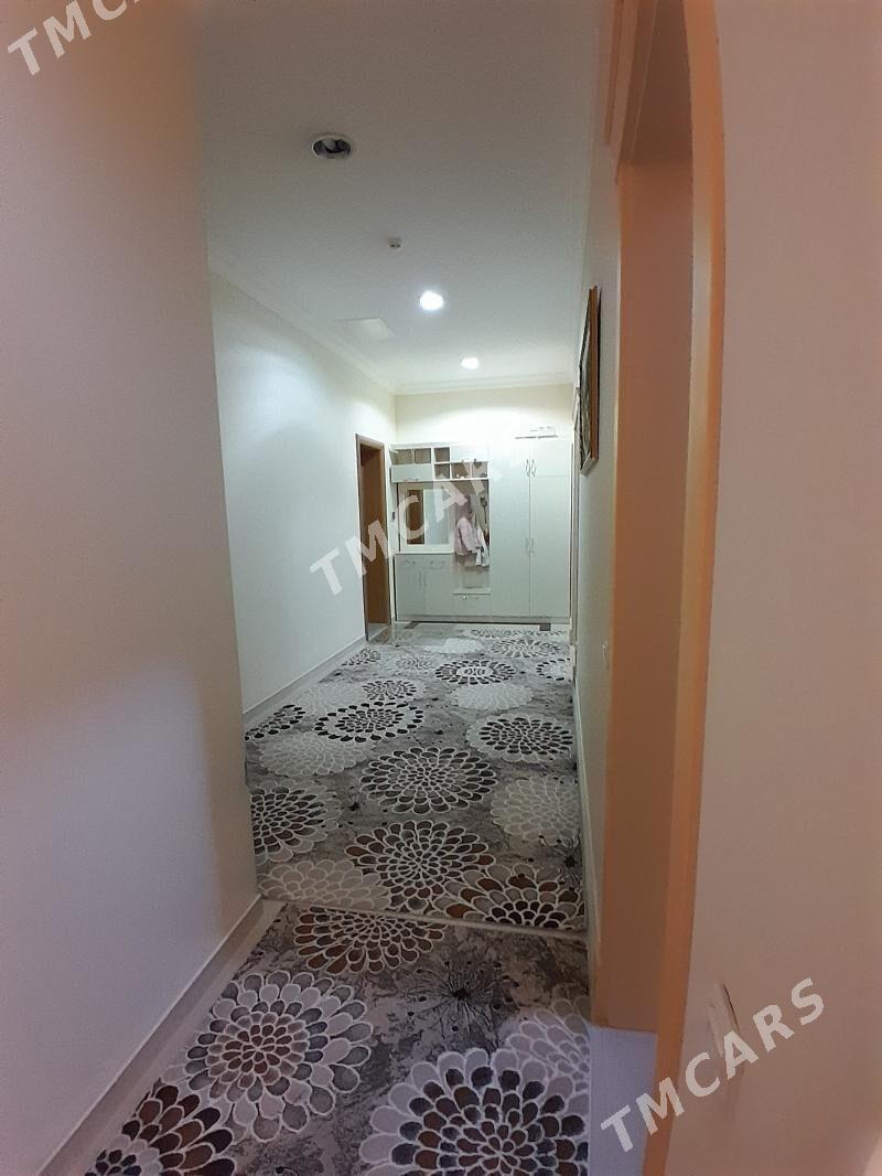 4 ком Элитка Чехова 190 кв² - Aşgabat - img 7