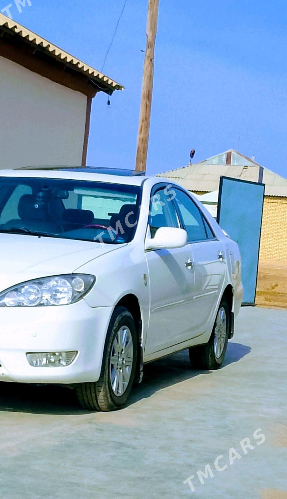 Toyota Camry 2005 - 195 000 TMT - Сакарчага - img 6