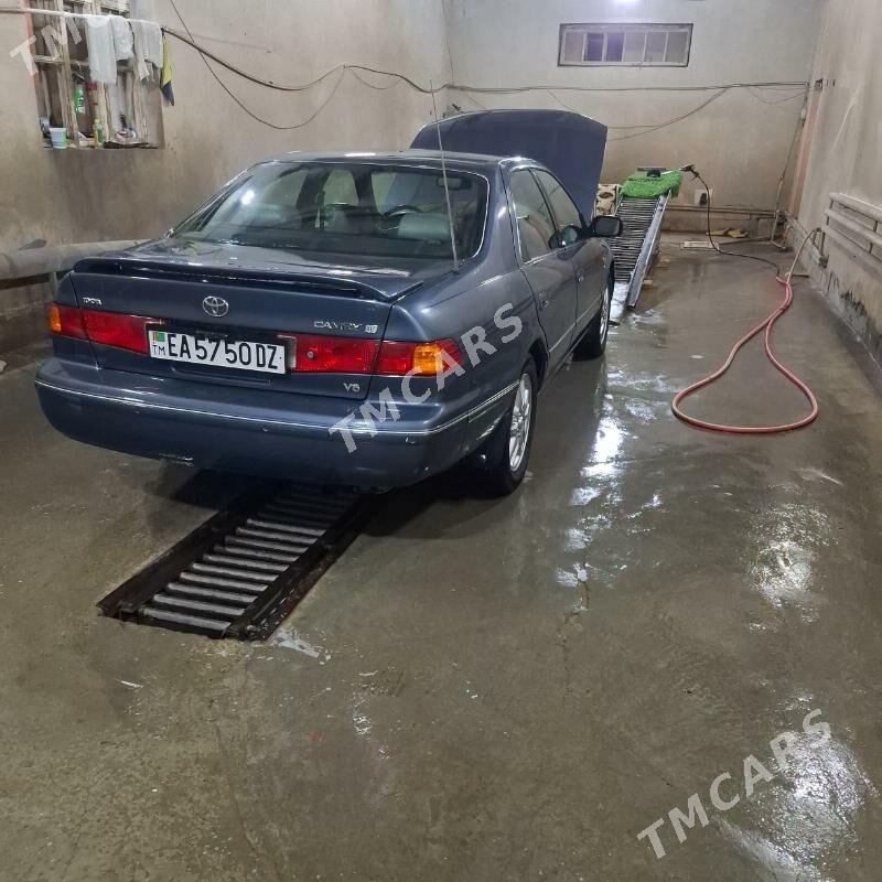 Toyota Camry 1999 - 150 000 TMT - Köneürgenç - img 2