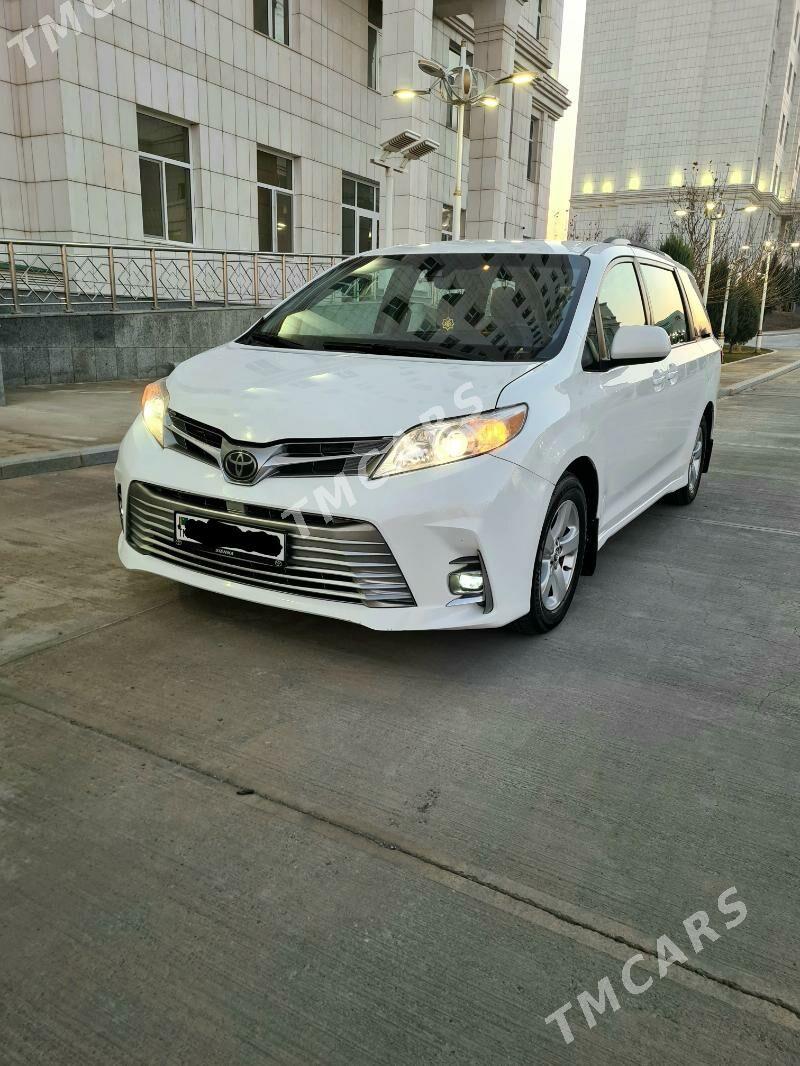 Toyota Sienna 2018 - 355 000 TMT - Ашхабад - img 5