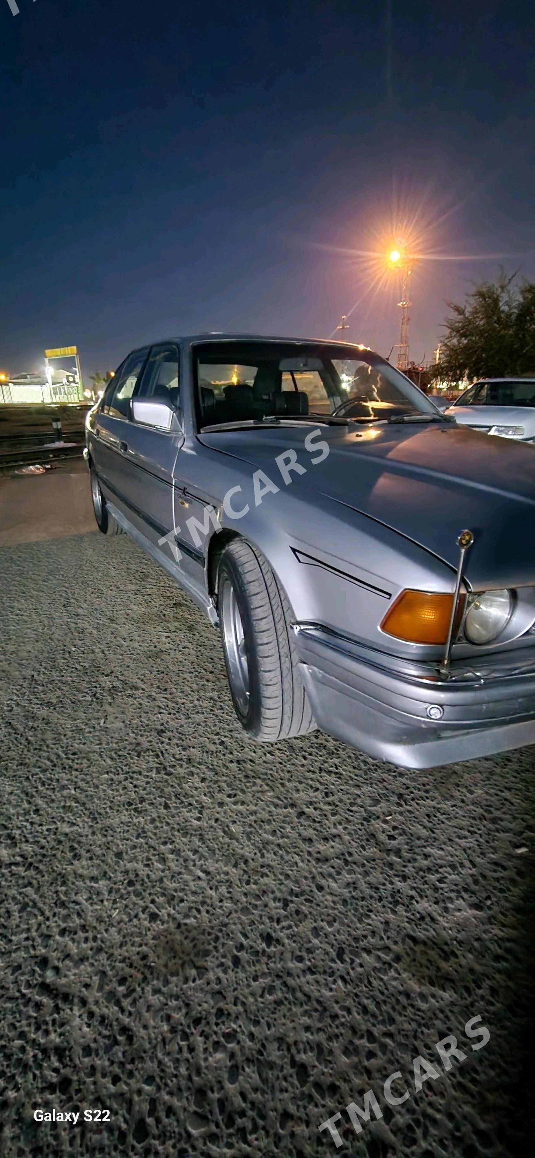 BMW 7 Series 1991 - 50 000 TMT - Фарап - img 2
