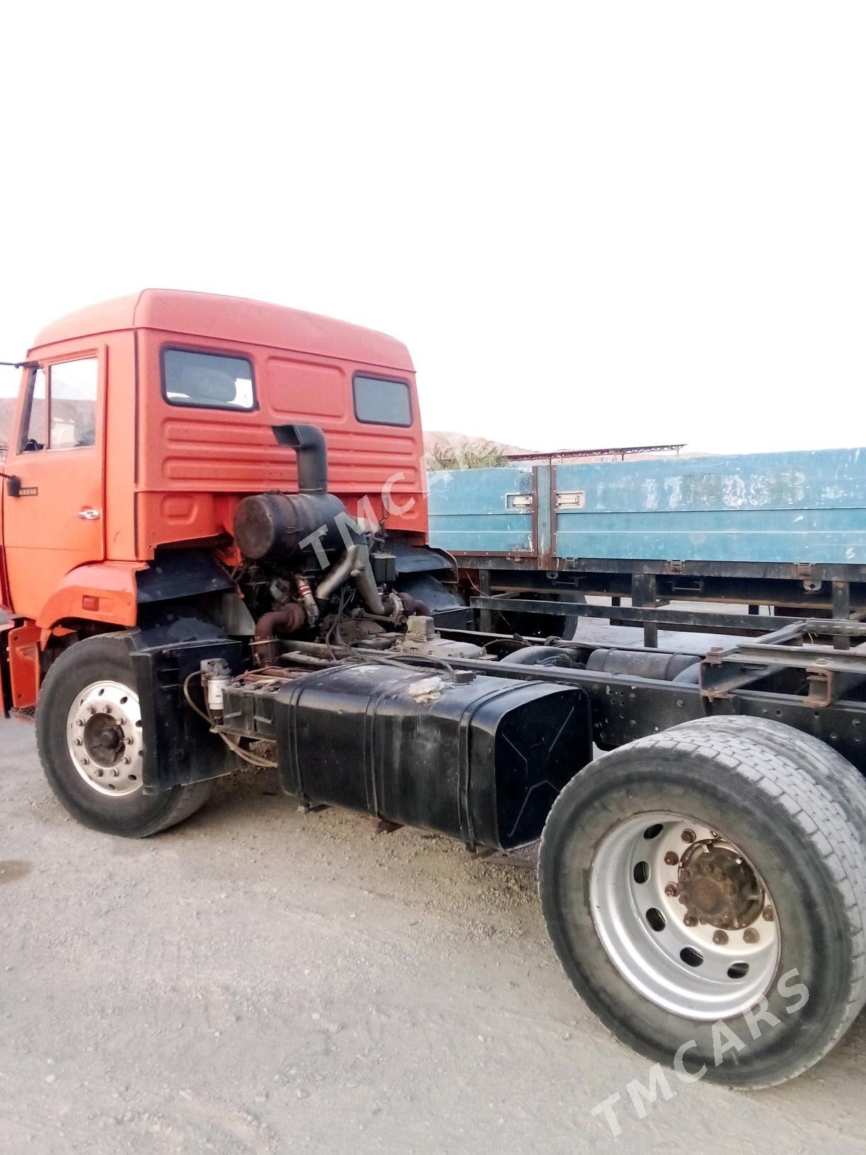 Kamaz 6520 2011 - 150 000 TMT - Türkmenbaşy - img 5