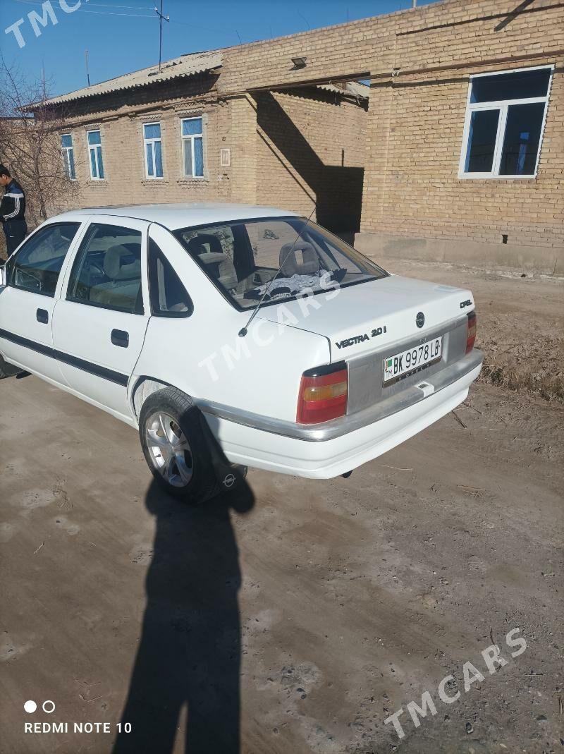 Opel Vectra 1989 - 35 000 TMT - Сакар - img 4