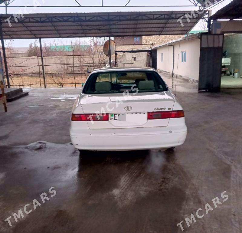 Toyota Camry 1997 - 110 000 TMT - Кёнеургенч - img 2