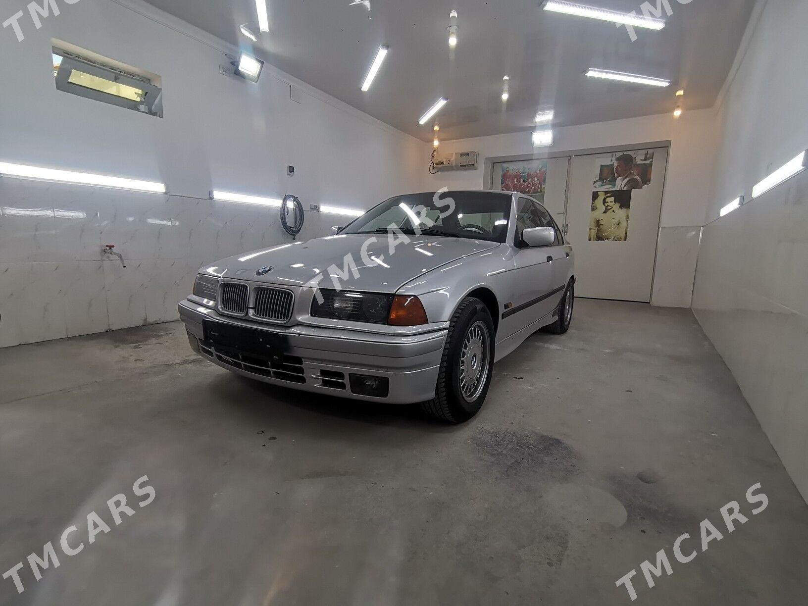 BMW 325 1994 - 44 000 TMT - Балканабат - img 4