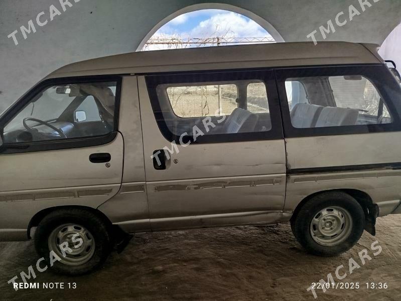 Toyota Town Ace 1996 - 26 000 TMT - Керки - img 2