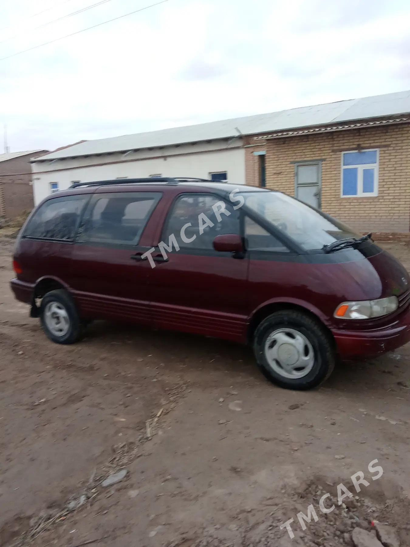 Toyota Previa 1991 - 65 000 TMT - Halaç - img 3