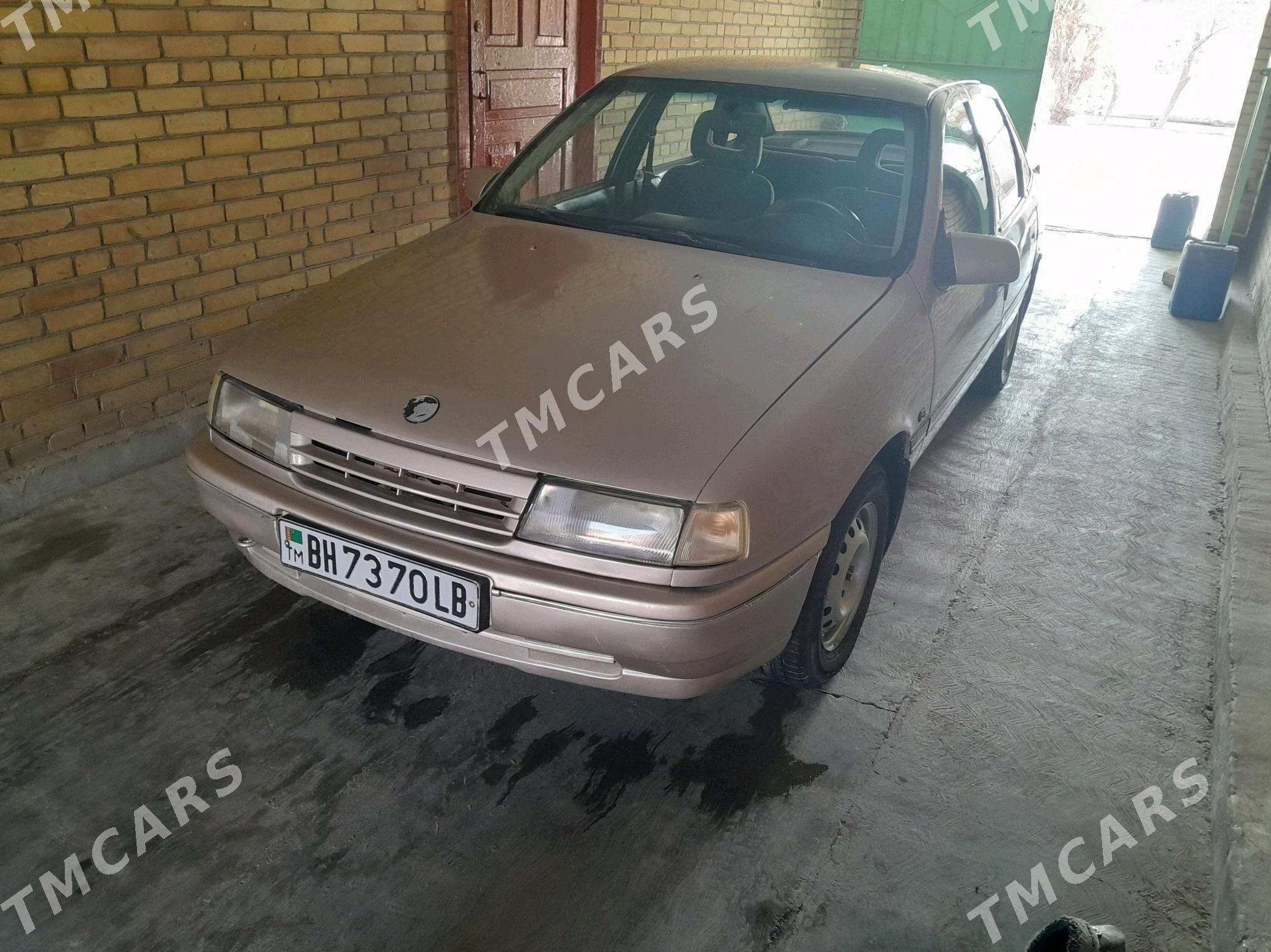 Opel Vectra 1994 - 30 000 TMT - Чарджоу - img 3