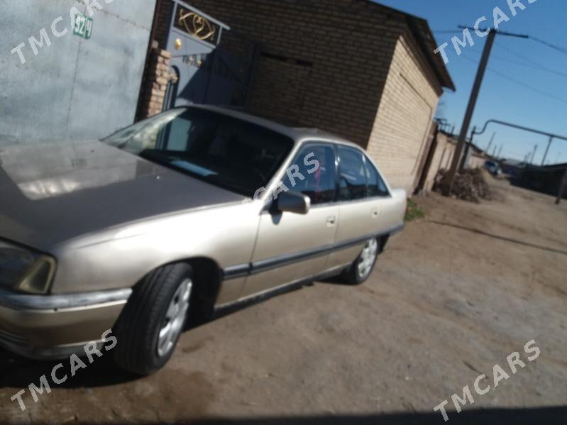 Opel Omega 1990 - 14 000 TMT - Фарап - img 6