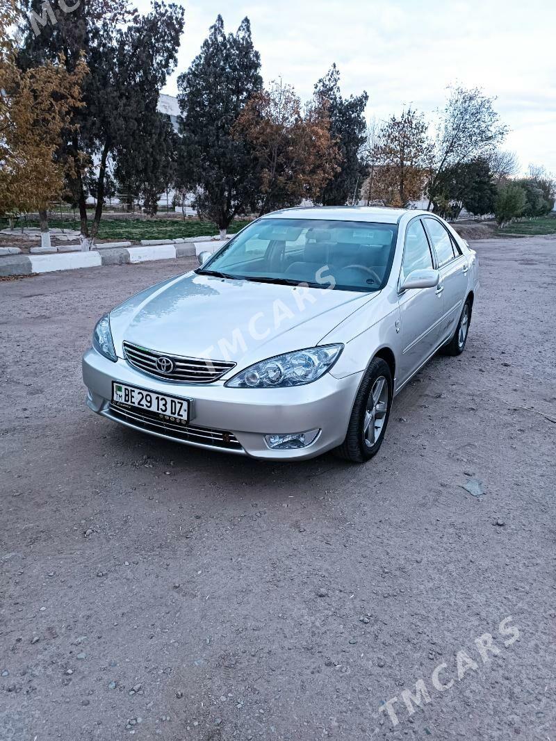 Toyota Camry 2002 - 153 000 TMT - Дашогуз - img 3