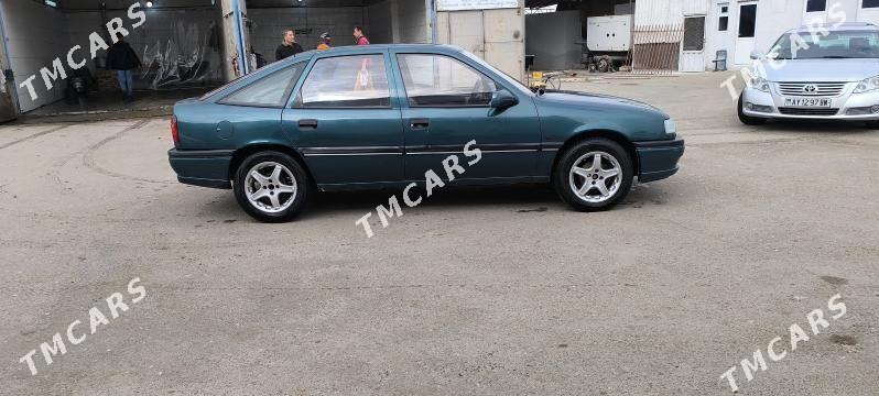 Opel Vectra 1994 - 30 000 TMT - Türkmenbaşy - img 2