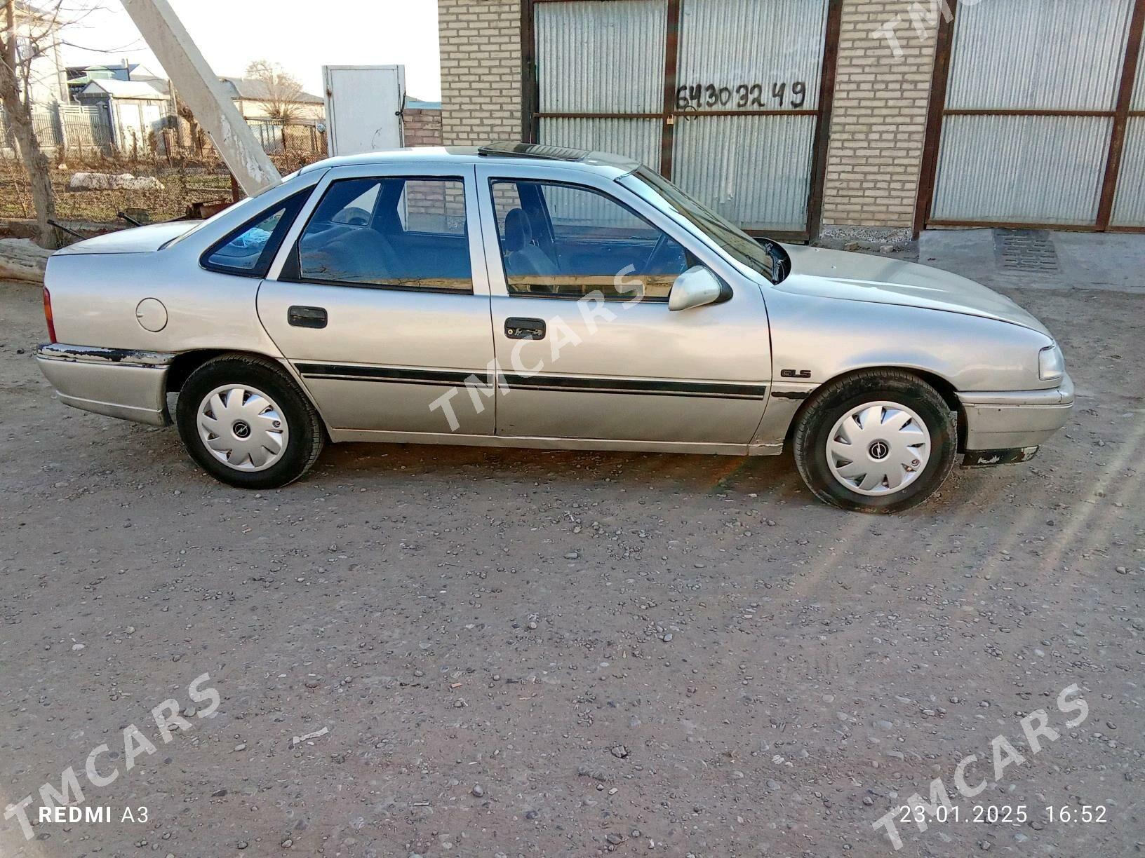 Opel Vectra 1991 - 25 000 TMT - Mary - img 2