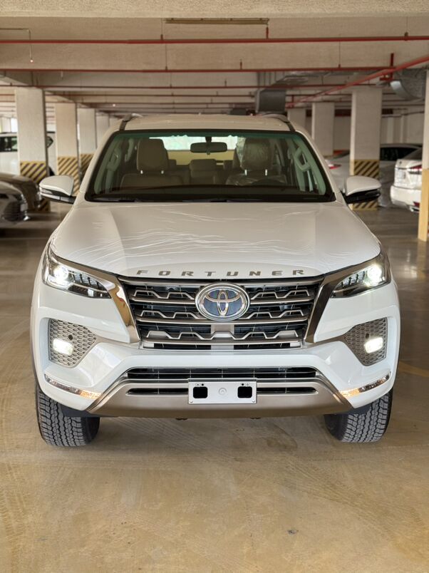 Toyota Fortuner 2024 - 640 000 TMT - Ашхабад - img 6