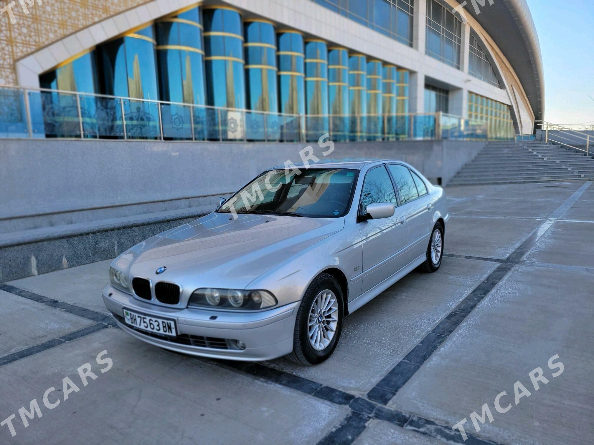 BMW E39 2001 - 135 000 TMT - Balkanabat - img 3