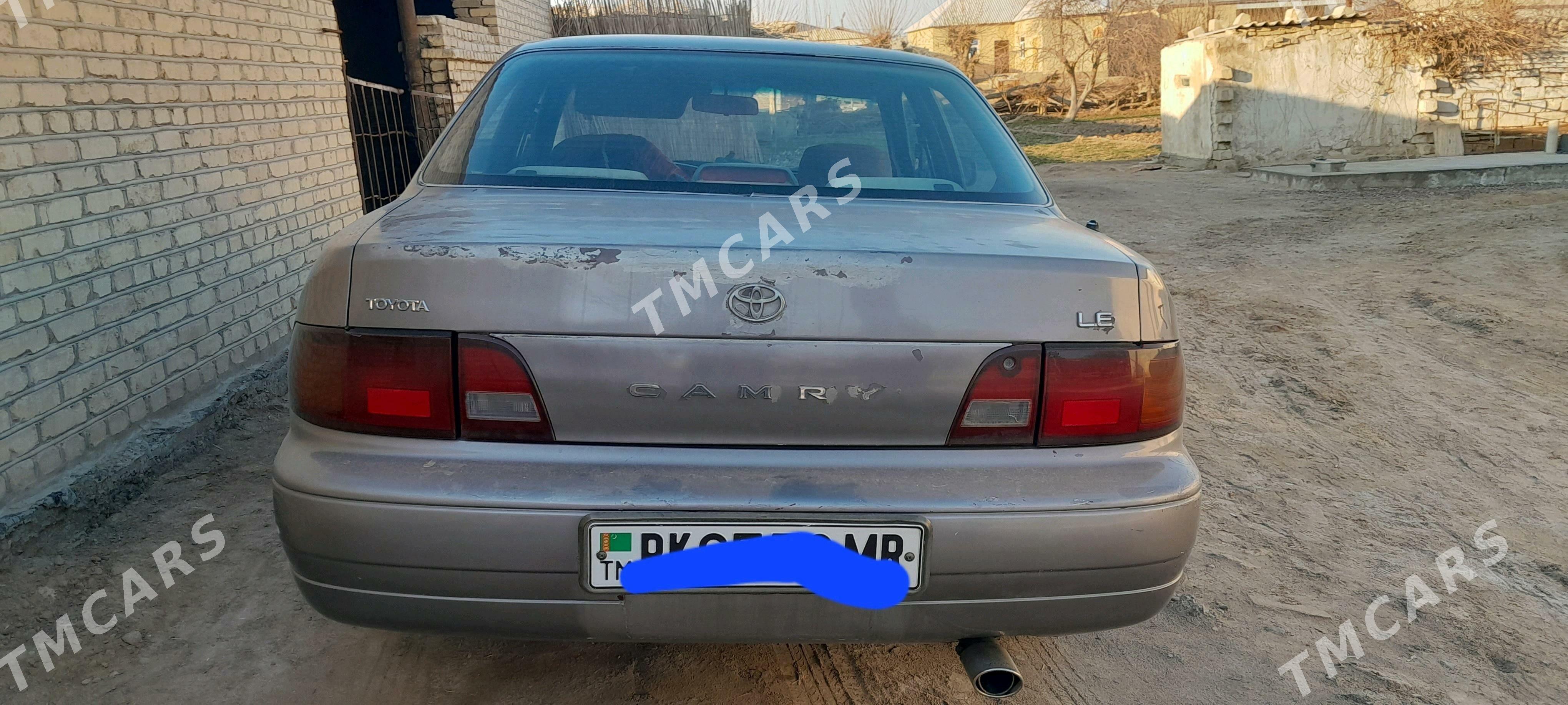 Toyota Camry 1996 - 85 000 TMT - Мары - img 3