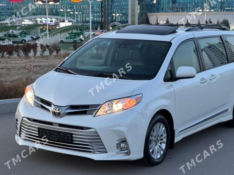 Toyota Sienna 2018 - 465 000 TMT - Ашхабад - img 5