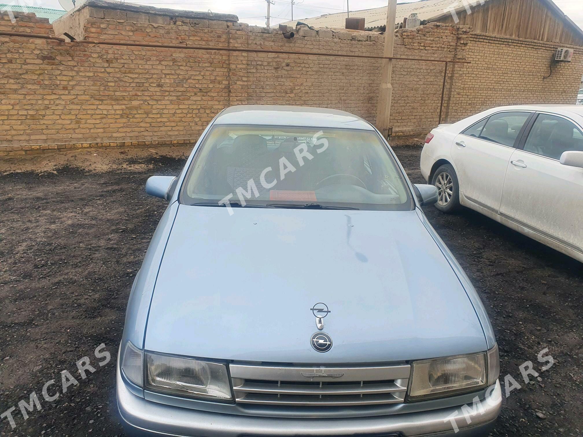 Opel Vectra 1989 - 50 000 TMT - Фарап - img 2