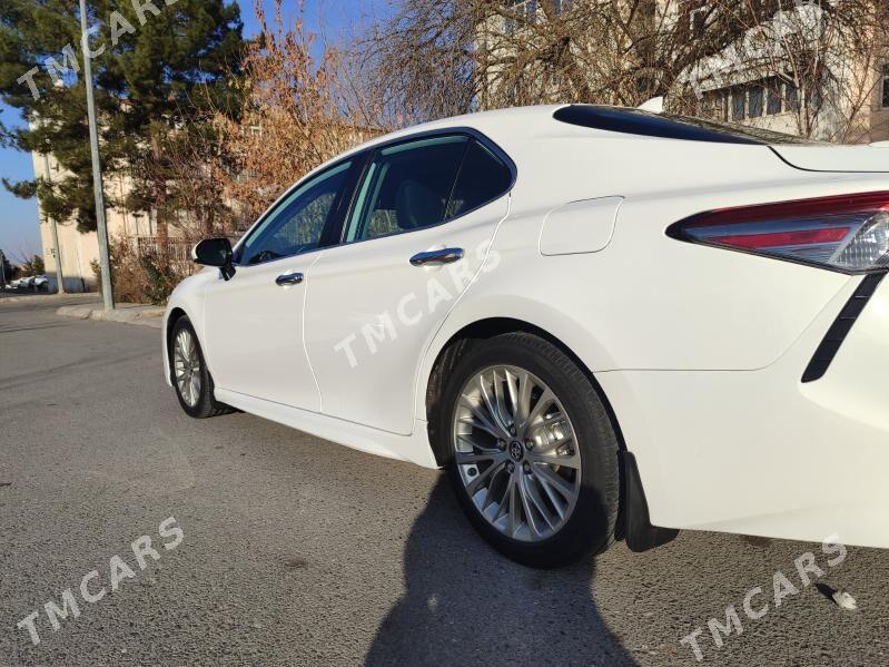 Toyota Camry 2019 - 295 000 TMT - Aşgabat - img 2