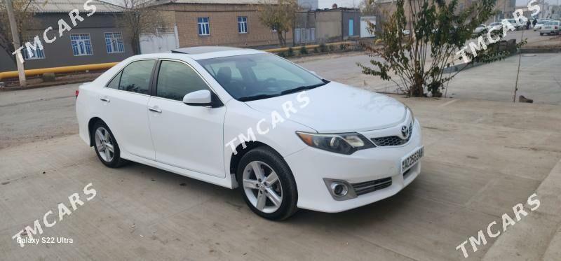 Toyota Camry 2012 - 200 000 TMT - Tejen - img 2