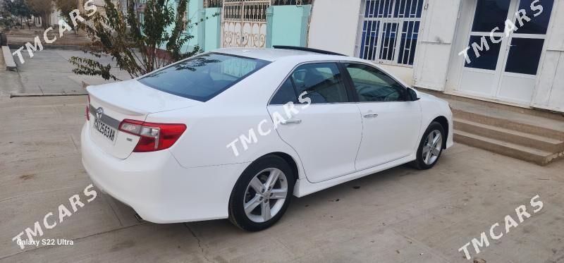 Toyota Camry 2012 - 200 000 TMT - Tejen - img 3