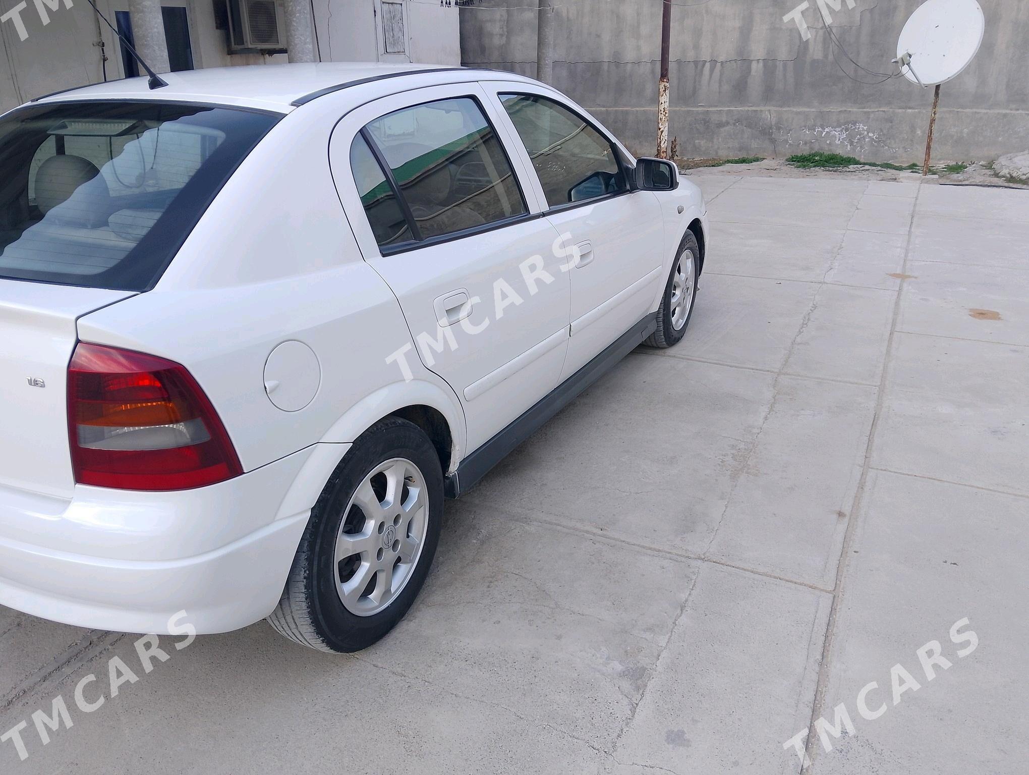 Opel Astra 2003 - 75 000 TMT - Ak bugdaý etraby - img 2