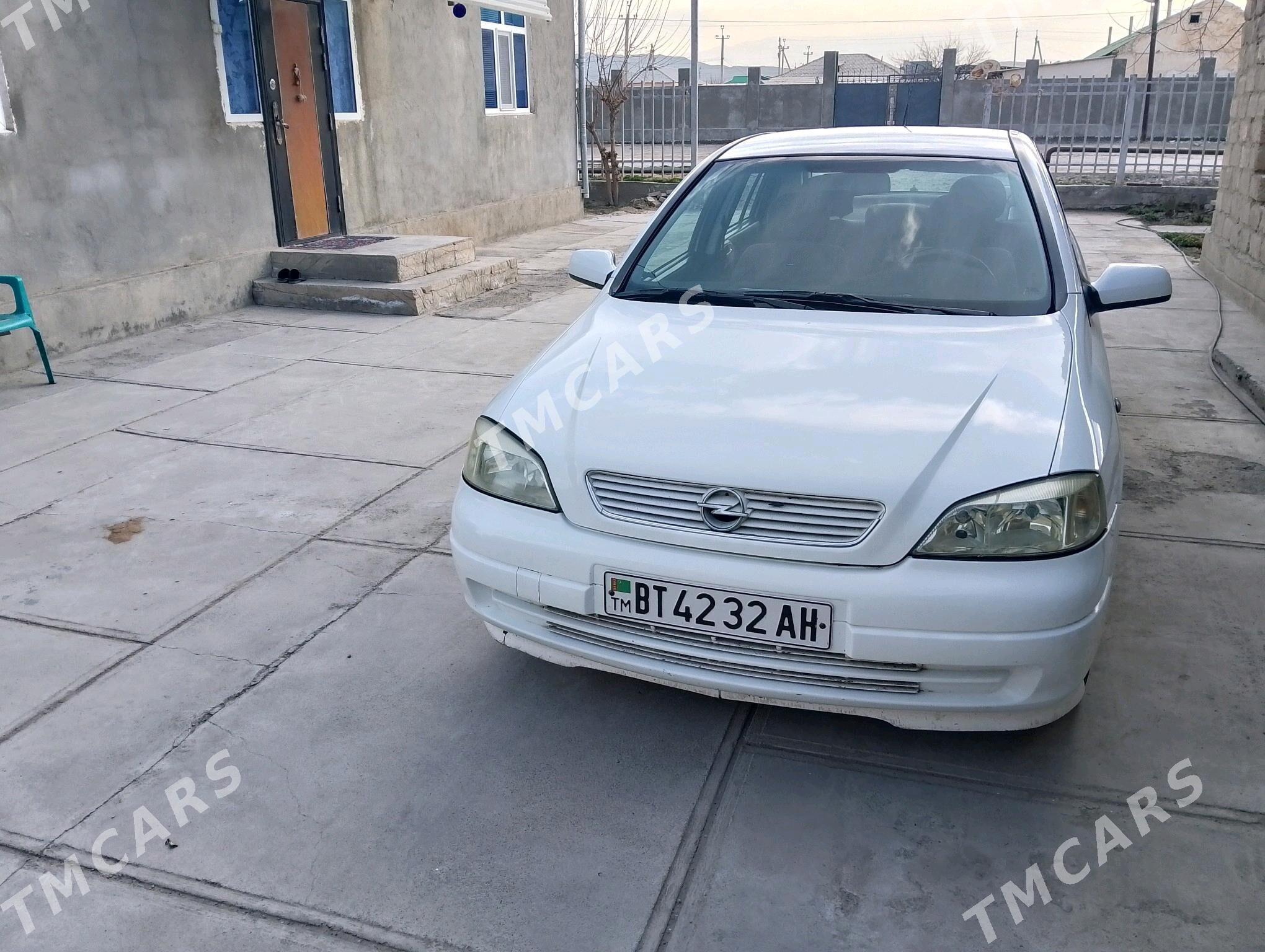 Opel Astra 2003 - 75 000 TMT - Ak bugdaý etraby - img 4