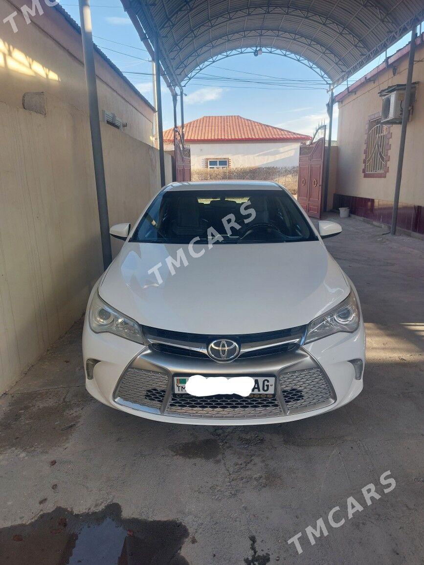 Toyota Camry 2016 - 215 000 TMT - Büzmeýin - img 4