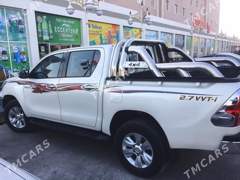 Toyota Hilux 2016 - 450 000 TMT - Мары - img 2