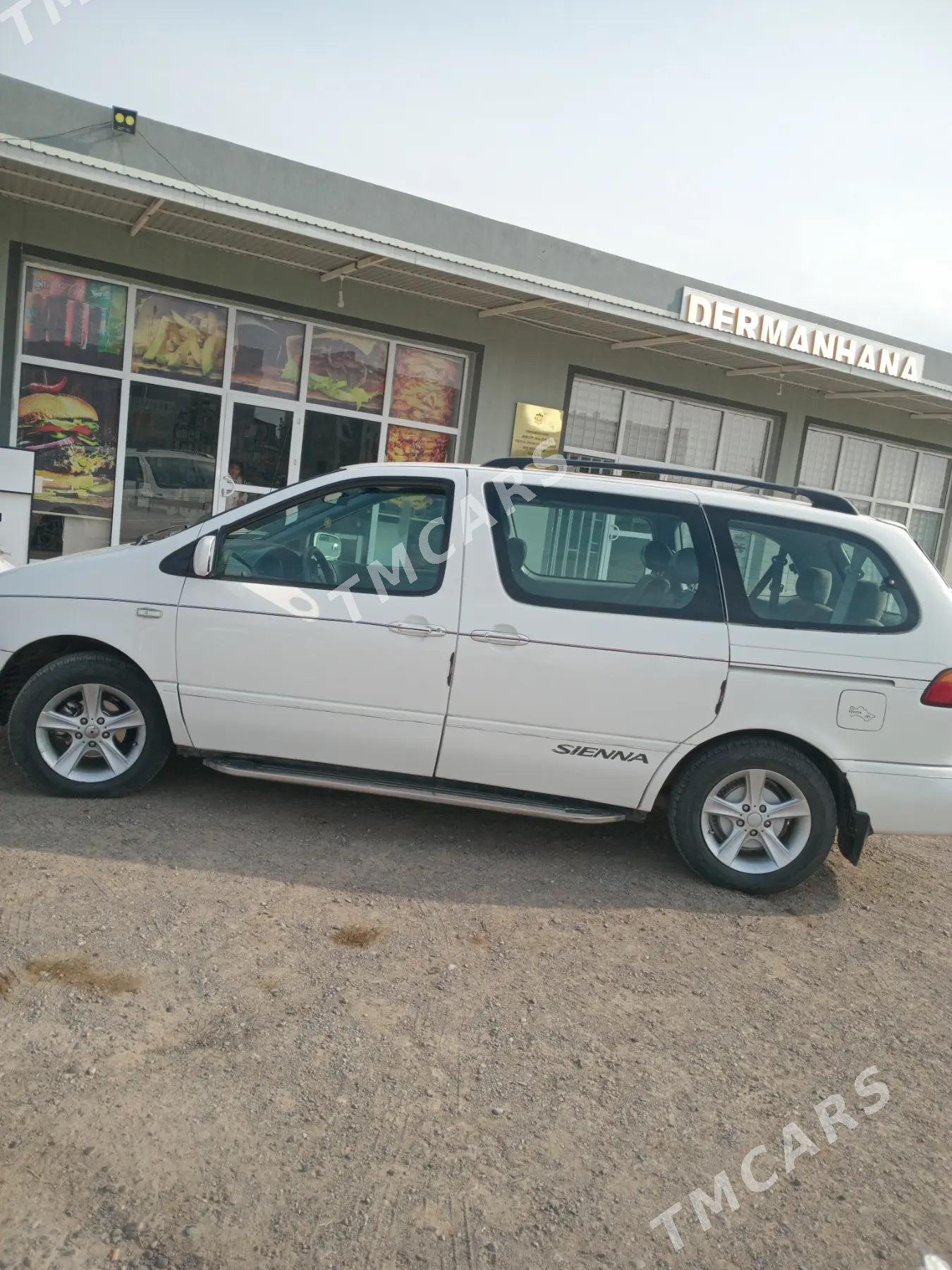 Toyota Sienna 2000 - 133 000 TMT - Sakarçäge - img 5