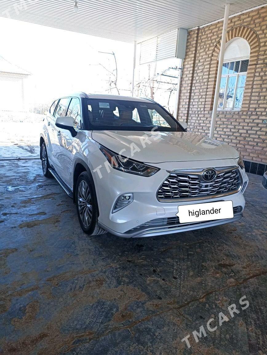 Toyota Highlander 2020 - 625 000 TMT - Мары - img 3