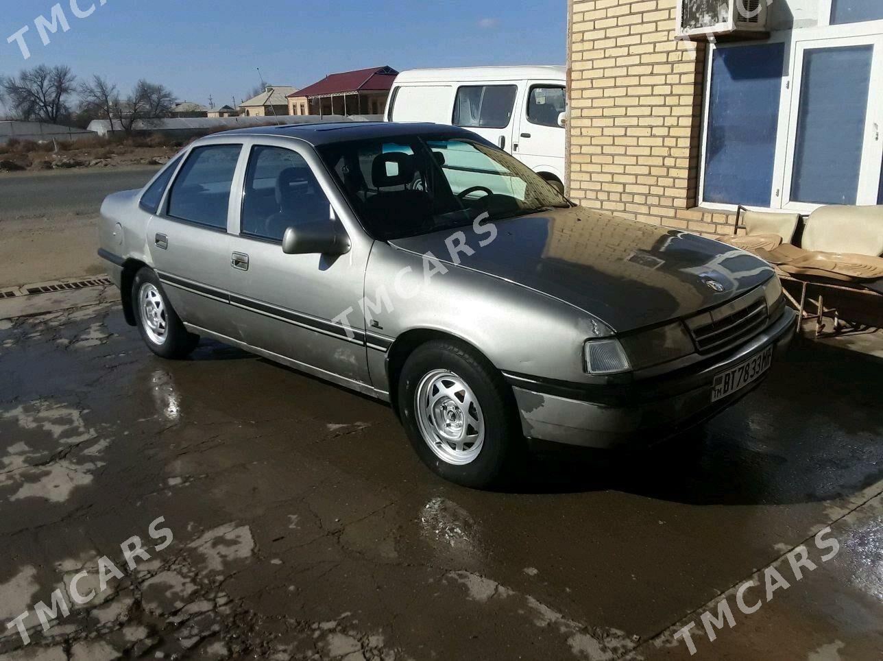 Opel Vectra 1991 - 28 000 TMT - Mary - img 3