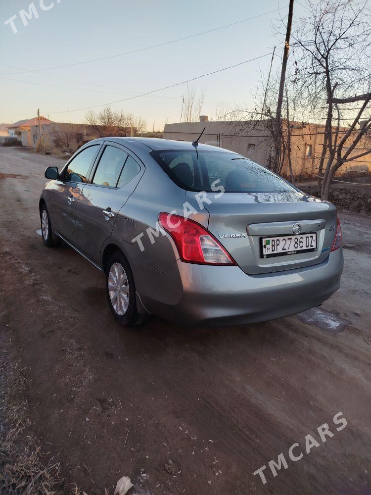 Nissan Versa 2012 - 80 000 TMT - Akdepe - img 2