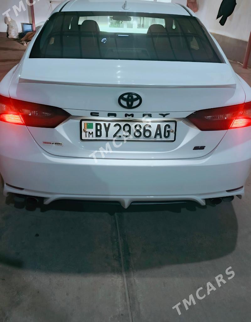 Toyota Camry 2021 - 323 400 TMT - Aşgabat - img 3