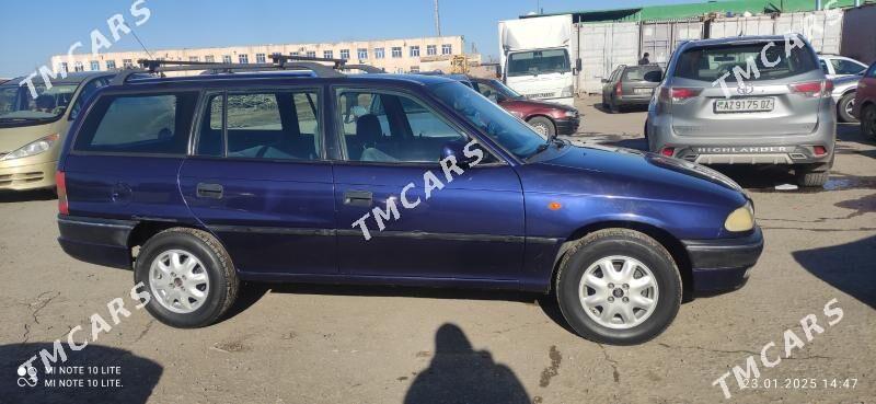 Opel Astra 1995 - 45 000 TMT - Дашогуз - img 4