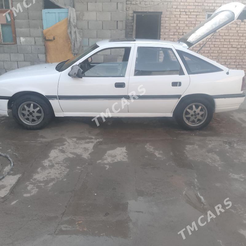 Opel Vectra 1991 - 23 000 TMT - Kaka - img 3