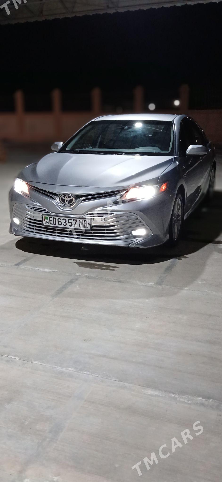 Toyota Camry 2019 - 290 000 TMT - Baýramaly - img 2