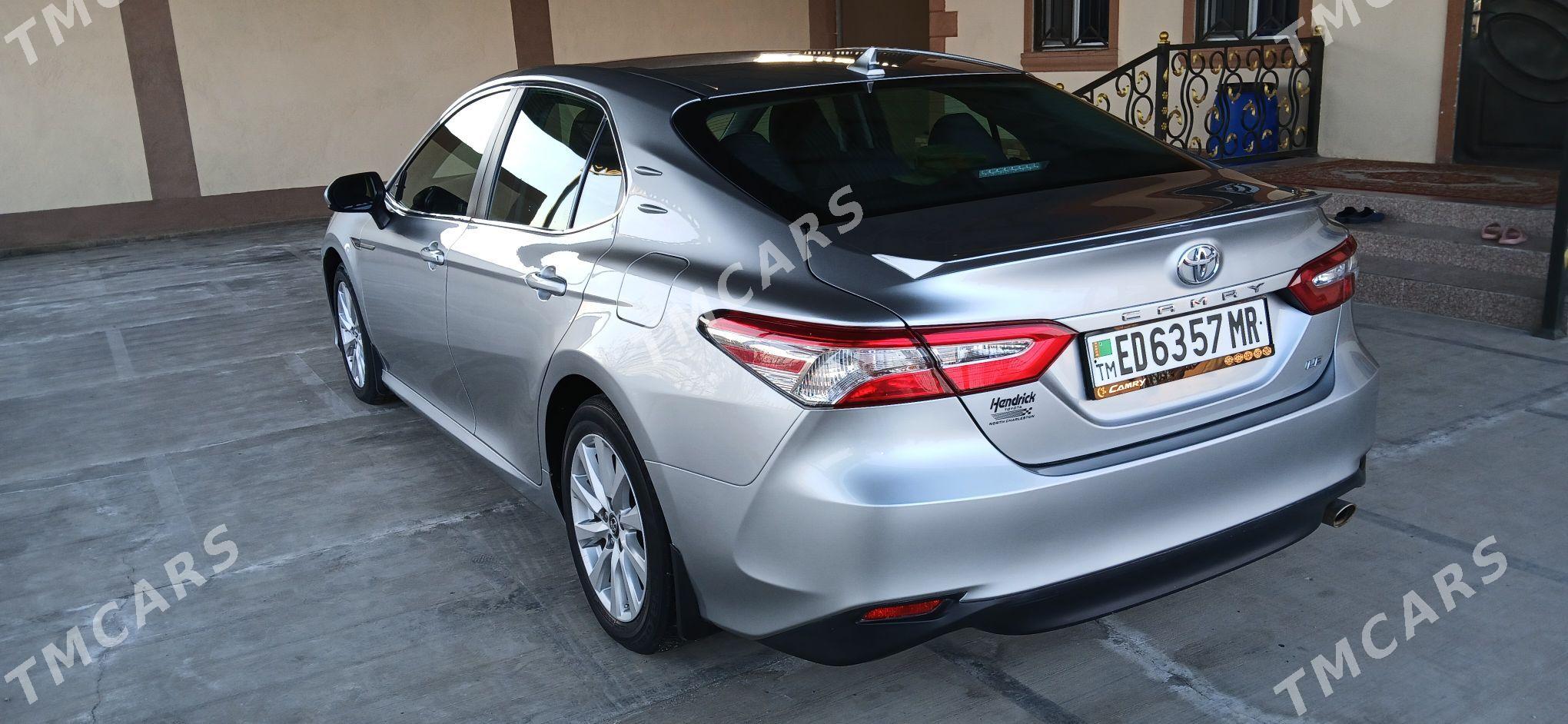 Toyota Camry 2019 - 290 000 TMT - Baýramaly - img 5