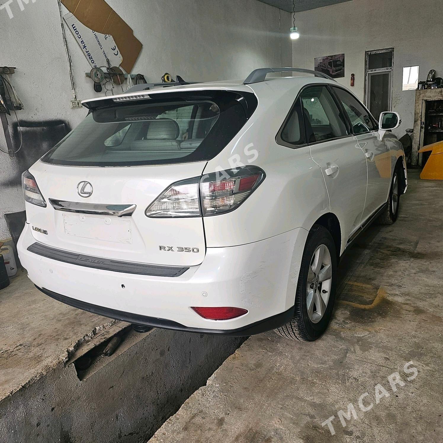 Lexus RX 350 2011 - 236 000 TMT - Гарадамак Шор - img 2