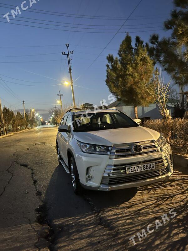 Toyota Highlander 2019 - 510 000 TMT - Aşgabat - img 4