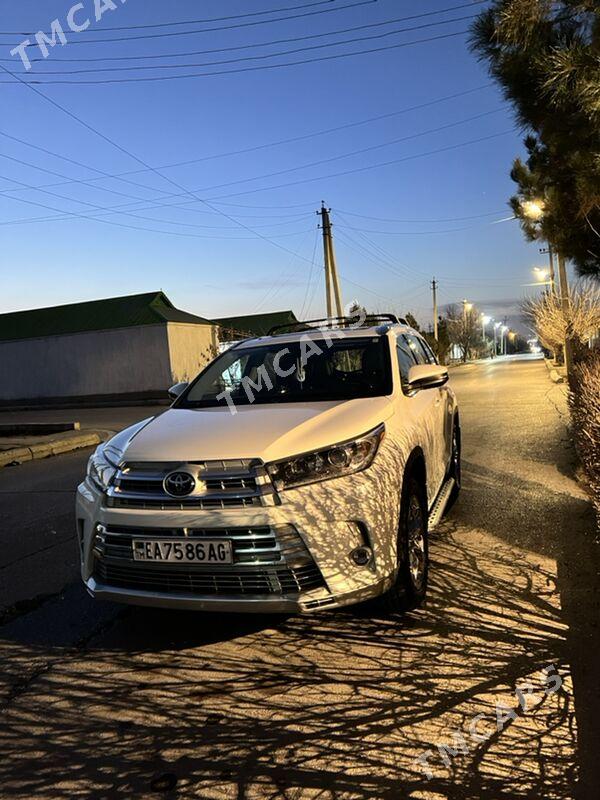 Toyota Highlander 2019 - 510 000 TMT - Aşgabat - img 3