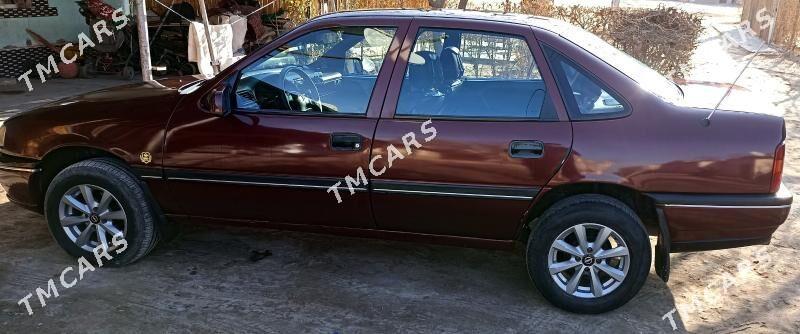 Opel Vectra 1992 - 42 000 TMT - Дашогуз - img 2