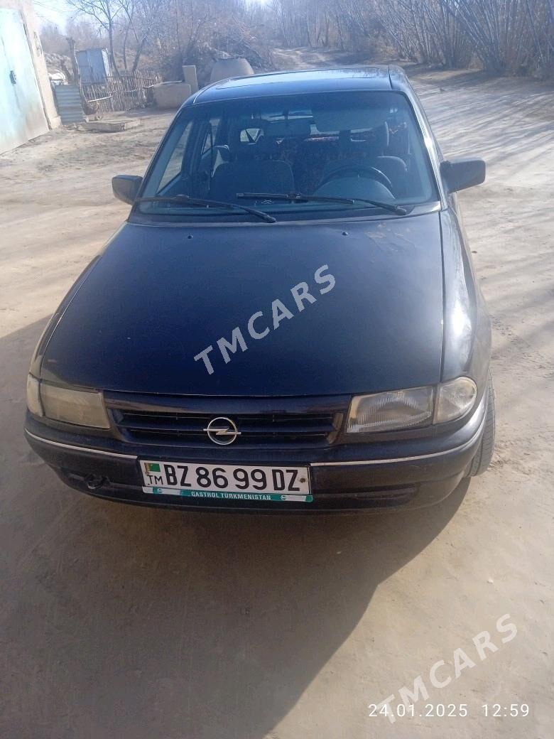 Opel Astra 1992 - 25 000 TMT - Губадаг - img 3