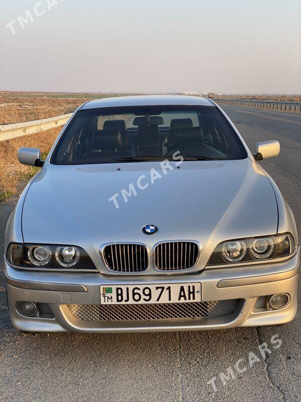 BMW E39 2000 - 80 000 TMT - Kaka - img 4