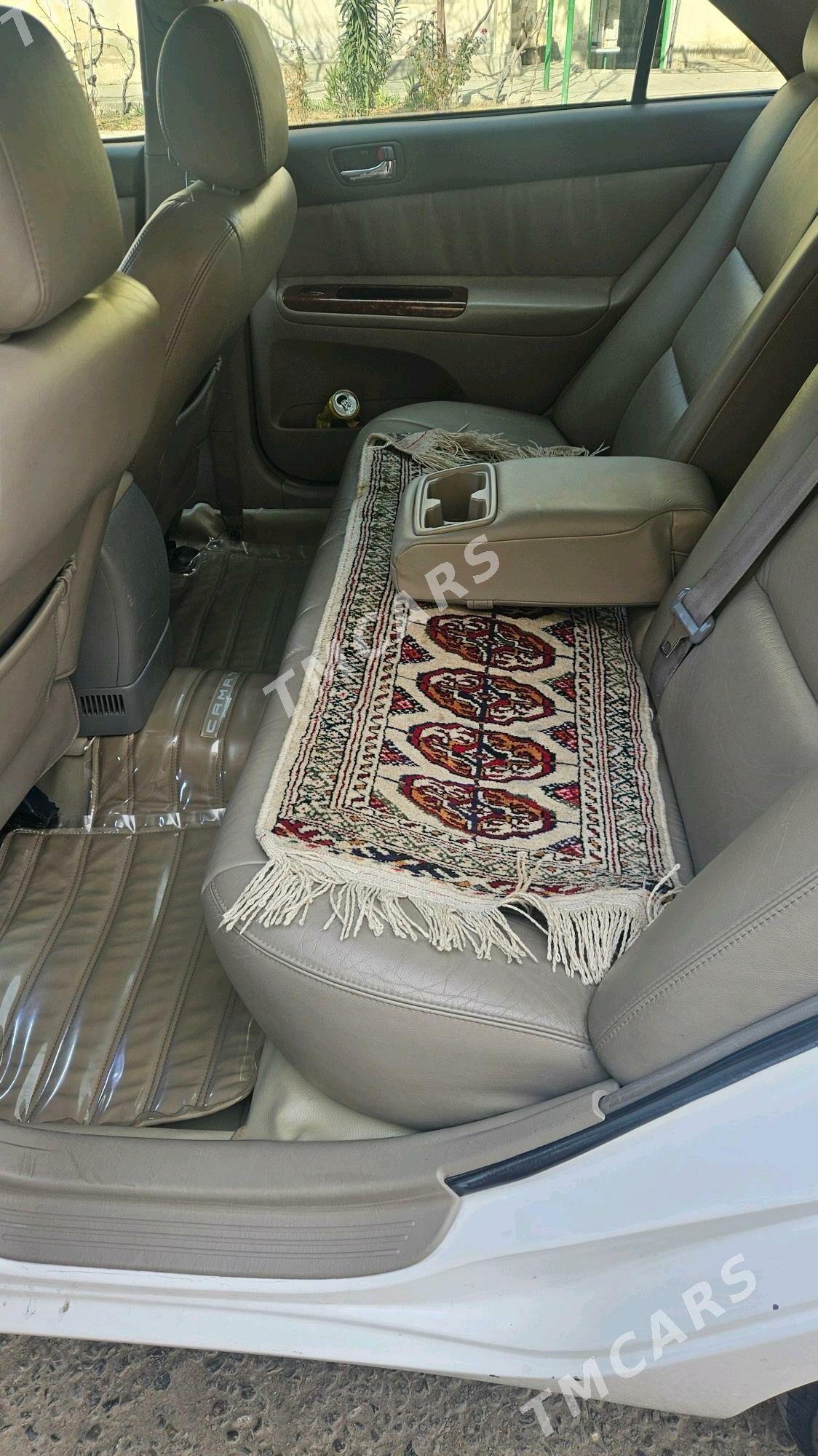 Toyota Camry 2002 - 160 000 TMT - Kaka - img 6