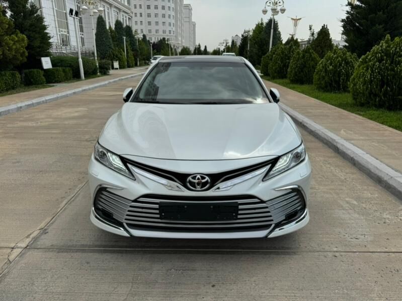 Toyota Camry 2023 - 676 000 TMT - Ашхабад - img 2