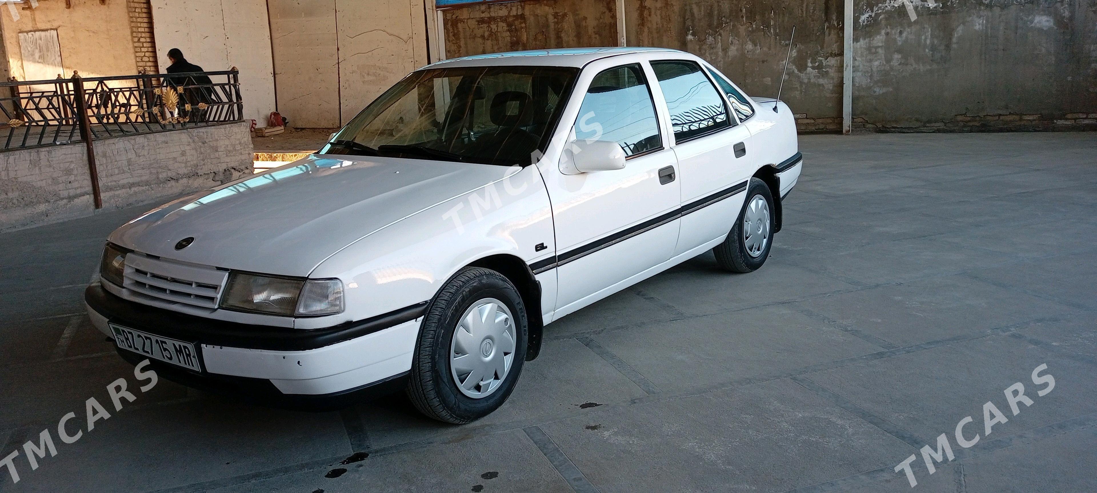 Opel Vectra 1992 - 28 000 TMT - Mary - img 3